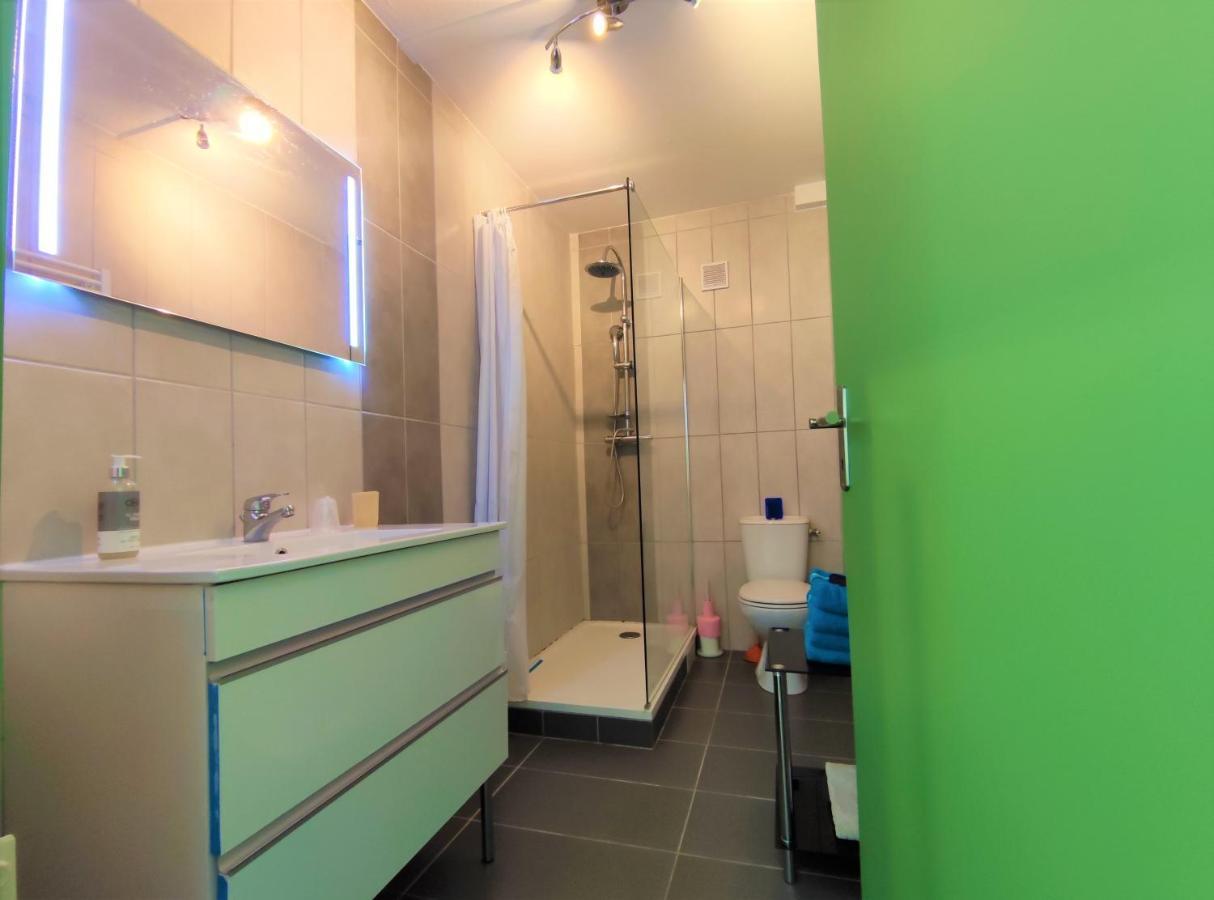 6 Appartements Et 4 Adresses A Mi-Chemin Entre Le Vieux Port Et L Ile De Re La Rochelle  Eksteriør bilde