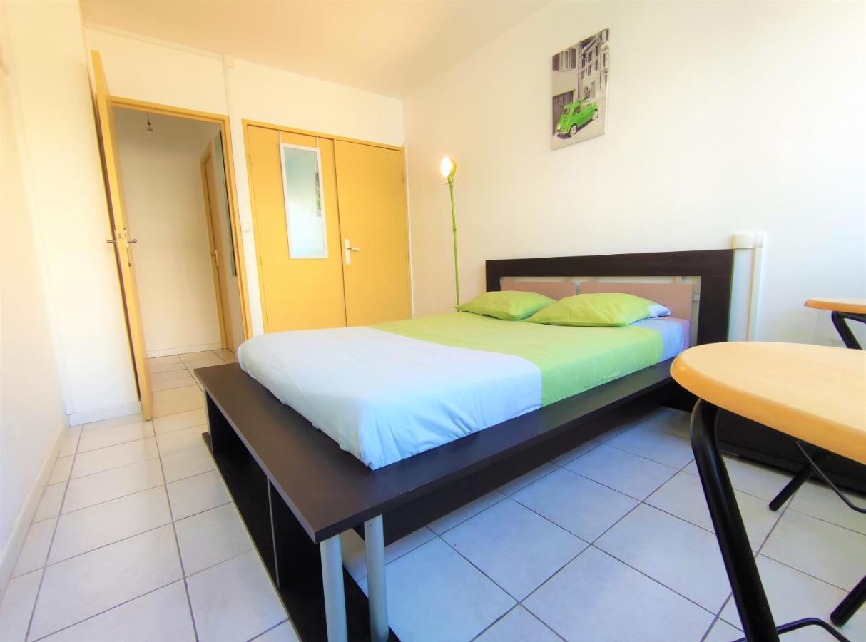 6 Appartements Et 4 Adresses A Mi-Chemin Entre Le Vieux Port Et L Ile De Re La Rochelle  Eksteriør bilde