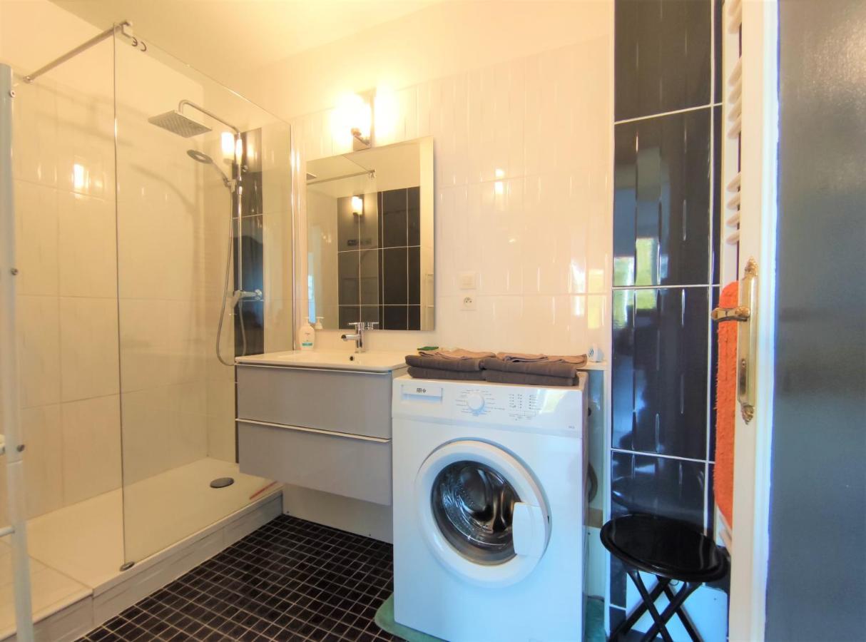 6 Appartements Et 4 Adresses A Mi-Chemin Entre Le Vieux Port Et L Ile De Re La Rochelle  Eksteriør bilde